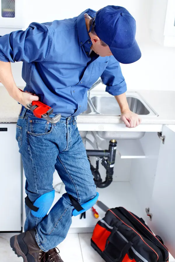 plumber-16980508